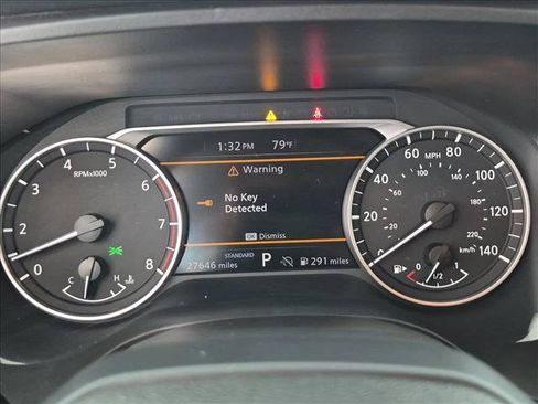Used 2025 Nissan Rogue SV FWD image 11