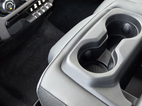 New 2026 RAM 1500 Tradesman AWD/4WD image 17