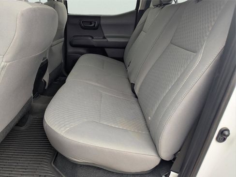 Used 2021 Toyota Tacoma SR w/ SR Convenience Package image 9