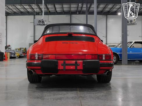 Used 1987 Porsche 911 Carrera RWD image 31