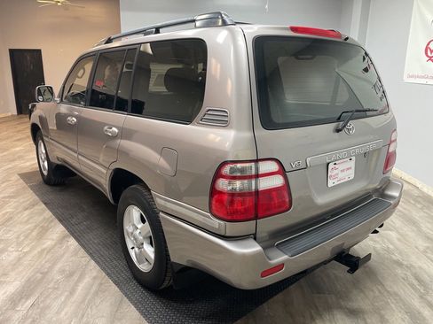 Used 2003 Toyota Land Cruiser image 5