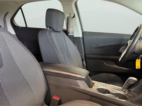 Used 2015 Chevrolet Equinox LT w/ Driver Convenience Package FWD image 14