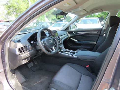 Certified 2020 Honda Accord LX image 2