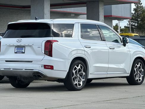 Used 2021 Hyundai Palisade Calligraphy w/ Winter Package image 3