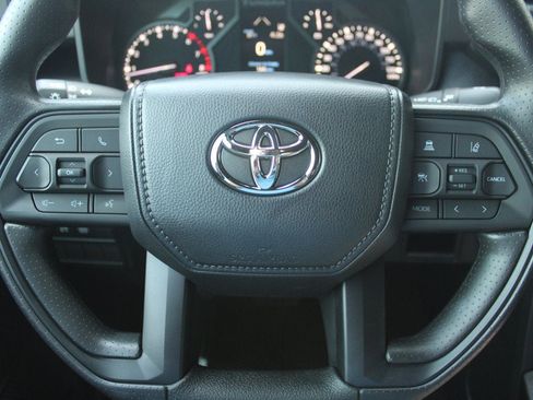 Certified 2026 Toyota Tundra SR AWD/4WD image 15