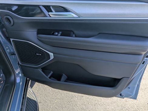 New 2026 Jeep Grand Wagoneer 4WD image 29