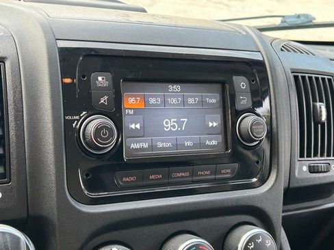 Used 2018 RAM ProMaster 2500 w/ Interior Convenience Group image 14