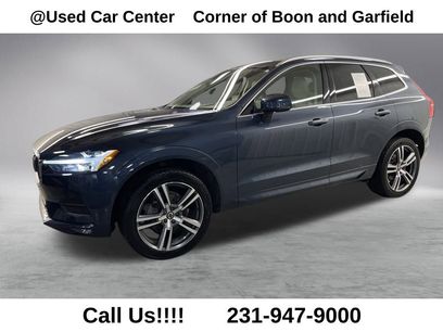 Used 2021 Volvo XC60 T5 Momentum w/ Premium Package