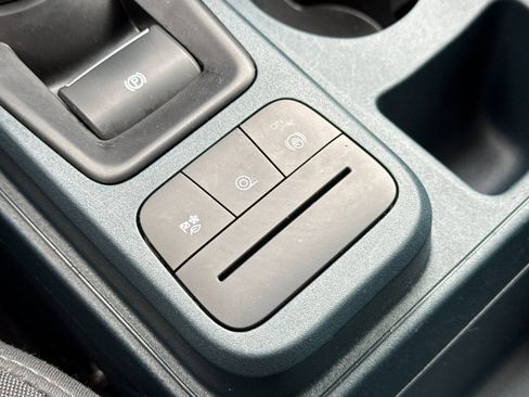 Used 2024 Ford Maverick XL image 30