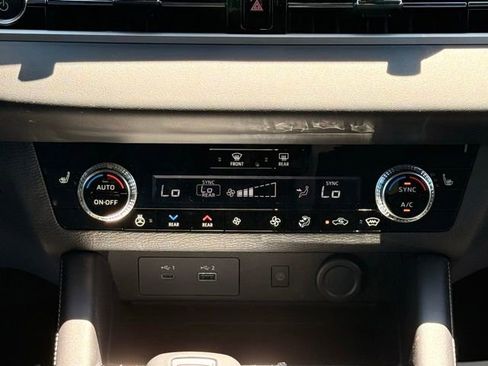 New 2026 Nissan Rogue Platinum AWD/4WD image 30
