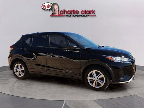 Used 2025 Nissan Kicks Play S image 6