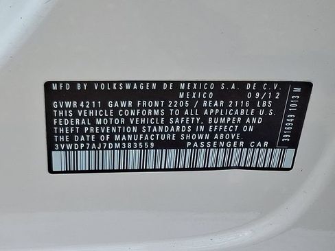 Used 2013 Volkswagen Jetta SE FWD image 27