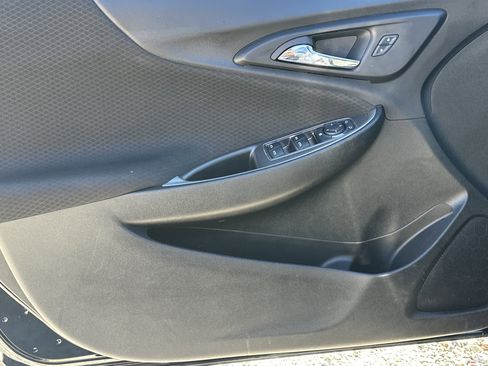 Used 2025 Chevrolet Malibu LT image 10