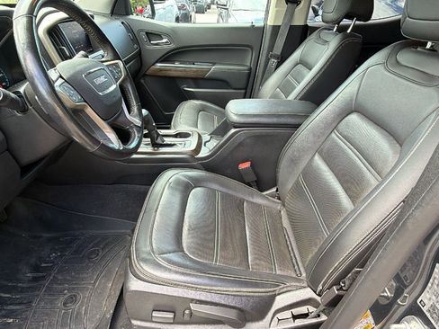 Used 2020 GMC Canyon Denali RWD image 16