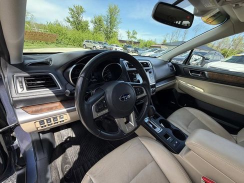 Used 2015 Subaru Outback 2.5i Limited AWD/4WD image 11