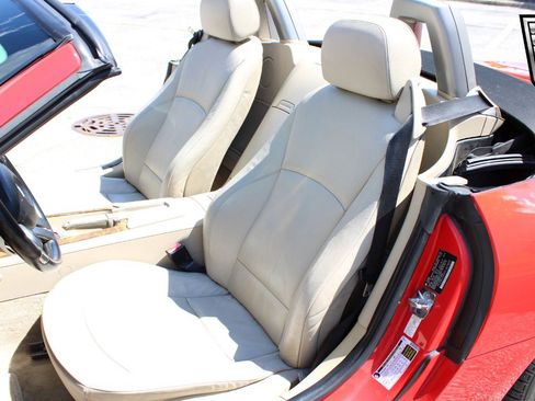 Used 2007 BMW Z4 3.0i image 11