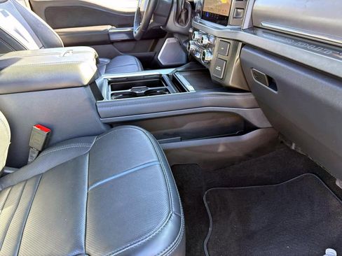 Used 2025 Ford F250 Platinum w/ FX4 Off-Road Package image 15
