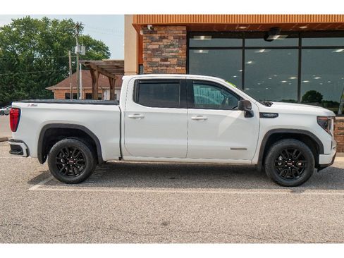 Used 2023 GMC Sierra 1500 Elevation w/ X31 Off-Road Package AWD/4WD image 2