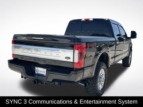 Used 2017 Ford F250 Platinum w/ Platinum Ultimate Package image 7