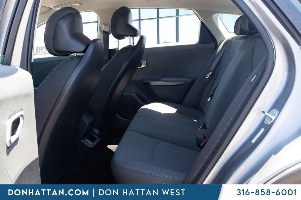 Used 2025 Kia K4 FWD image 15