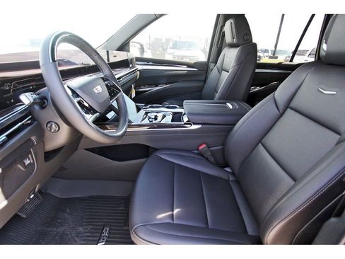 New 2026 Cadillac Escalade 2WD image 6