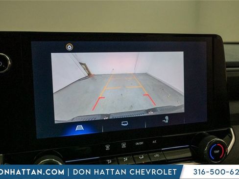 Used 2024 Chevrolet Colorado Trail Boss w/ LPO, Dark Essentials Package image 17