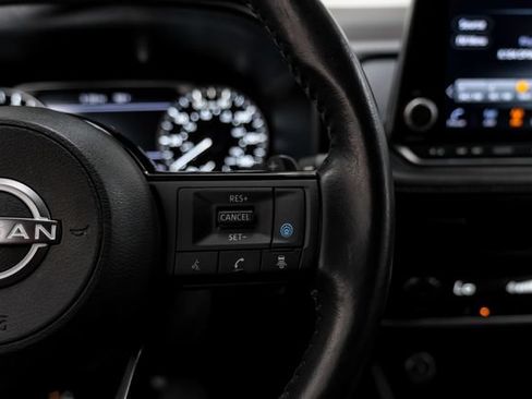 Used 2023 Nissan Rogue SV w/ SV Premium B Package FWD image 16