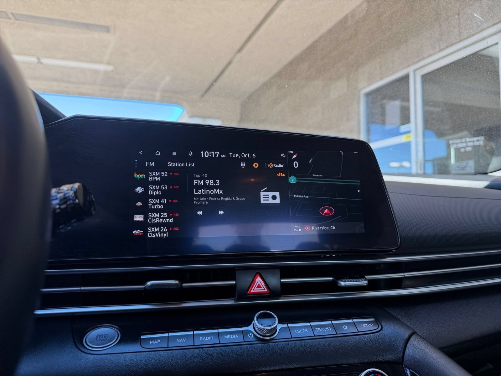 Used 2025 Hyundai Elantra Limited FWD image 20