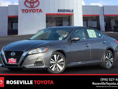 Used 2022 Nissan Altima 2.5 SV