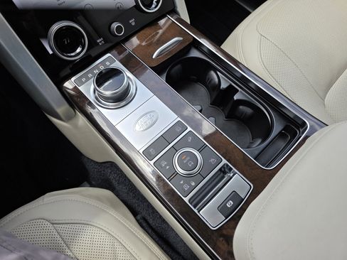 Used 2021 Land Rover Range Rover Westminster Edition image 22