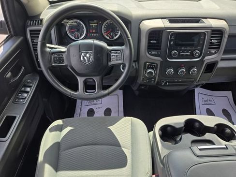 Used 2019 RAM 1500 Express AWD/4WD image 11