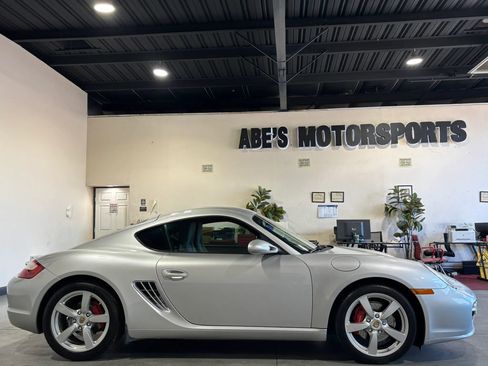 Used 2008 Porsche Cayman S Sport RWD image 4
