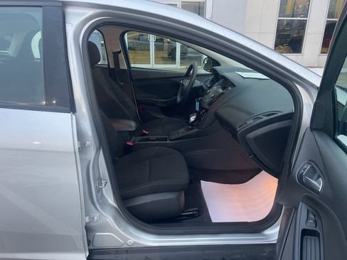 Used 2018 Ford Focus SE image 22