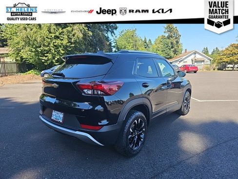Used 2023 Chevrolet TrailBlazer LT FWD image 7