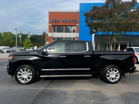 New 2026 Chevrolet Silverado 1500 High Country AWD/4WD image 2