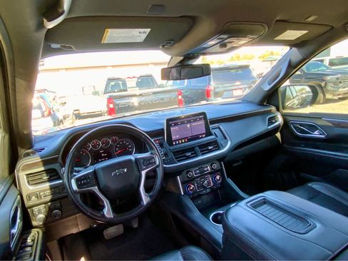 Used 2021 Chevrolet Suburban Z71 AWD/4WD image 27