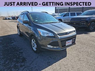 Used 2016 Ford Escape SE w/ Equipment Group 201A video 1