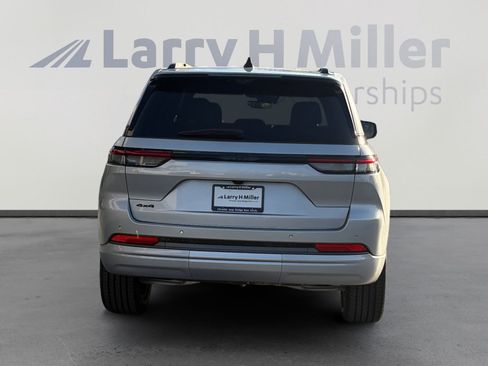 New 2026 Jeep Grand Cherokee Limited Reserve image 4