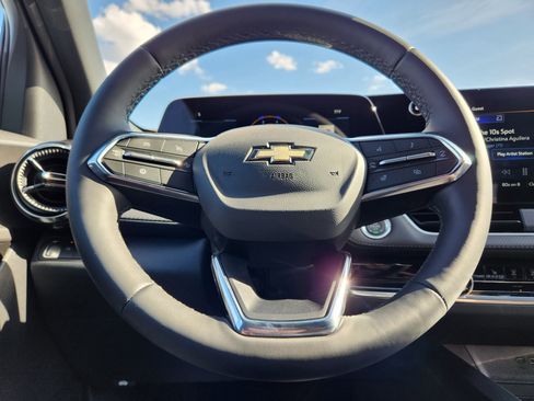 New 2026 Chevrolet Equinox LT FWD image 15