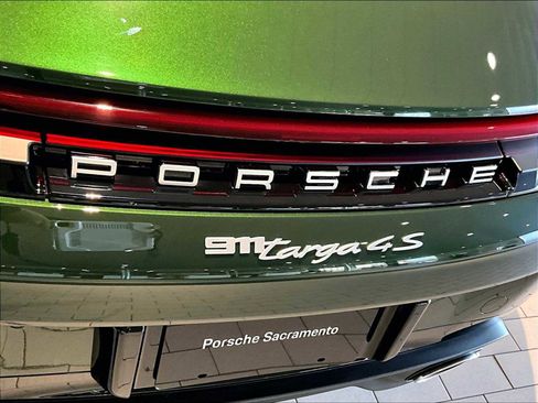 New 2026 Porsche 911 Targa 4S image 35