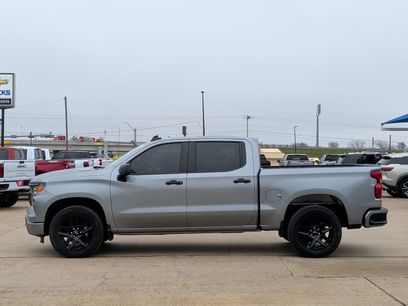 New 2025 Chevrolet Silverado 1500 Custom