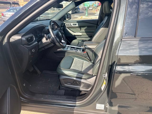 Used 2023 Ford Explorer Timberline AWD/4WD image 9