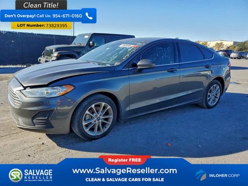Used 2019 Ford Fusion SE image 1