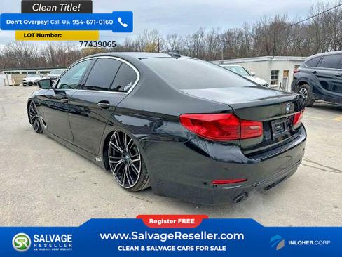 Used 2020 BMW 530i xDrive w/ Premium Package image 3