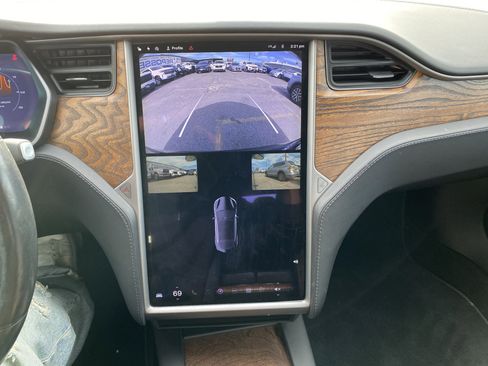 Used 2018 Tesla Model S 75D image 12