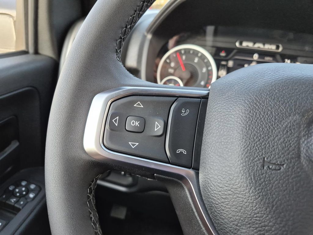 New 2026 RAM 3500 Tradesman AWD/4WD image 17