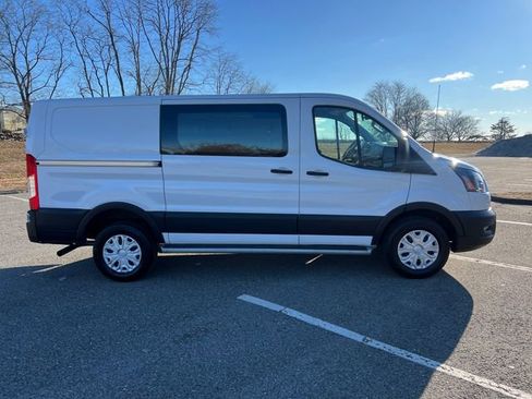 Used 2024 Ford Transit 250 Low Roof w/ Exterior Upgrade Package image 12