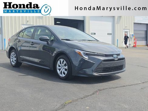 Used 2023 Toyota Corolla LE FWD image 1