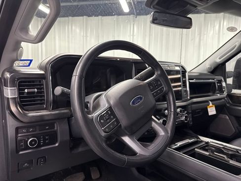 Used 2024 Ford F250 Lariat w/ Lariat Ultimate Package AWD/4WD image 23
