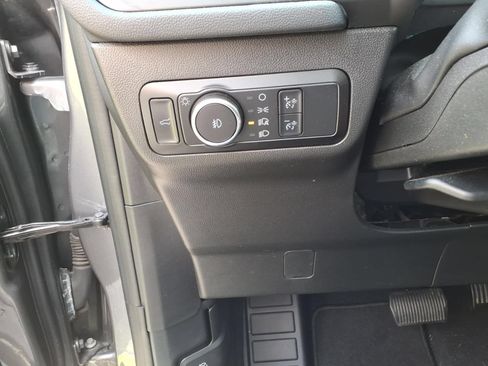 Used 2023 Ford Escape Platinum AWD/4WD image 20